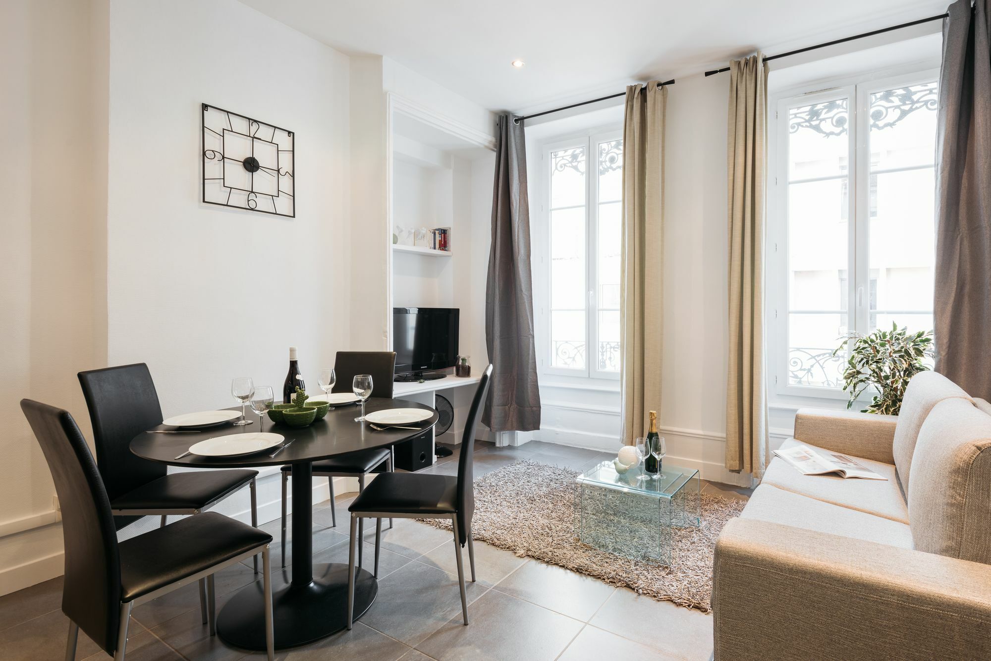 DIFY Glamour - Place des Brotteaux Lyon Extérieur photo